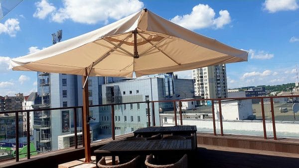 Parasol zewnętrzny wspornikowy Rome kwadratowa kopuła 4x4m na taras, do kawiarni, hotelu - obrazek 3