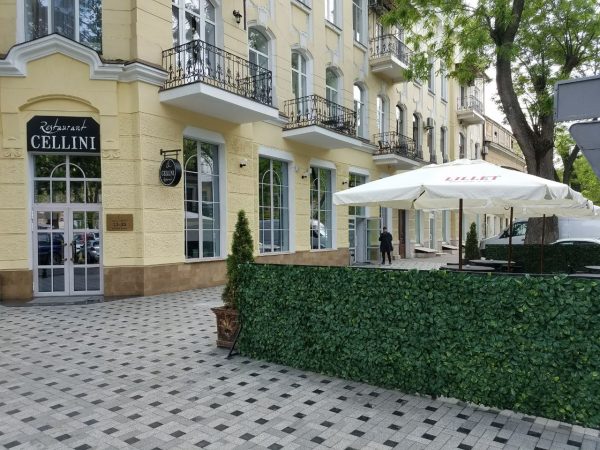 Parasol Genoa, kwadratowy z centralnym słupem – 3,5 X 3,5M - obrazek 4