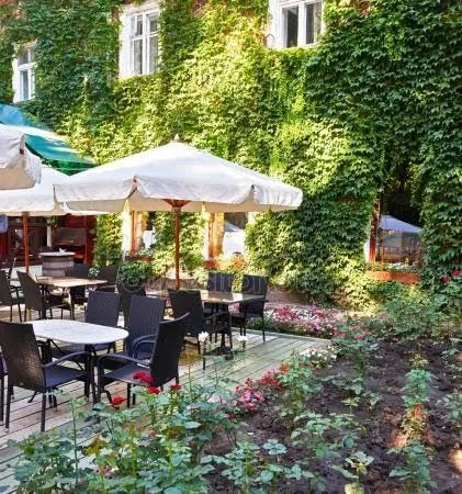 Parasol zewnętrzny De-Luxe, okrągła kopuła. Średnica kopuły 3m - obrazek 5