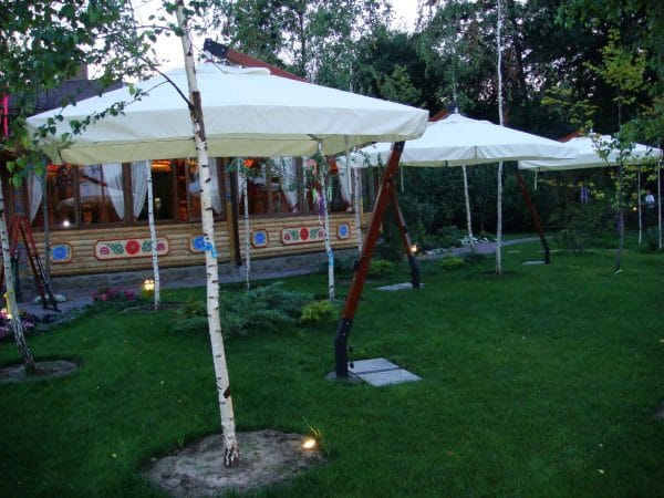 Parasol zewnętrzny wspornikowy „XL”, jednokopułowy, kwadratowa kopuła 3x3m - obrazek 5
