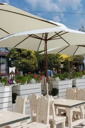 Parasol zewnętrzny Praha, kopuła prostokątna